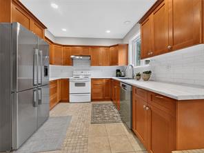 5209 Old West Saanich Rd — listing photo 47 of 72