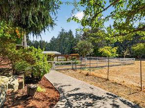 5209 Old West Saanich Rd — listing photo 60 of 72