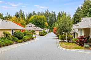 6064 Lionel Cres — listing photo 26 of 32
