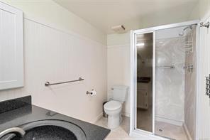 302-2323 Hamiota St — listing photo 33 of 39