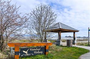 607-194 Beachside Dr — listing photo 43 of 49