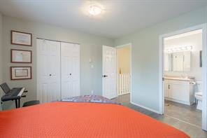 5453 Woodland Cres — listing photo 18 of 30