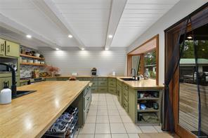 505 Bayview Dr — listing photo 19 of 47