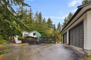 505 Bayview Dr — listing photo 41 of 47