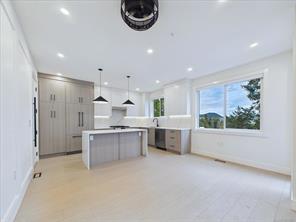 2111 Kingbird Dr — listing photo 17 of 52