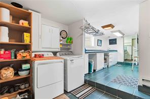 504 Wilson St — listing photo 43 of 65