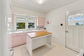 432 Buller St — listing photo 15 of 29