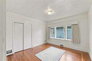 432 Buller St — listing photo 18 of 29