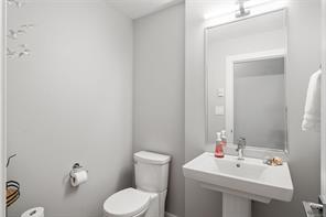 2923 Constellation Ave — listing photo 18 of 55
