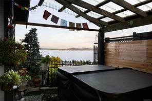 2322 Coopers Hawk Rise — listing photo 37 of 50
