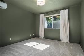 1861 Carlyle Cres — listing photo 28 of 55