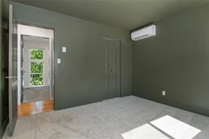 1861 Carlyle Cres — listing photo 29 of 55