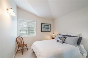 1765 Admiral Tryon Blvd — listing photo 48 of 84