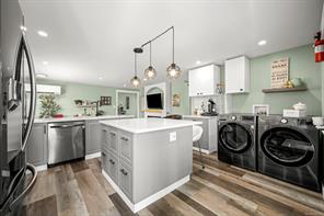 2102 Stadacona Dr — listing photo 17 of 58