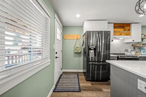 2102 Stadacona Dr — listing photo 27 of 58