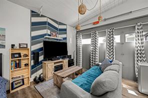 2102 Stadacona Dr — listing photo 39 of 58