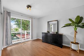 650 Hunter St — listing photo 18 of 43