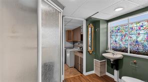 650 Hunter St — listing photo 33 of 43