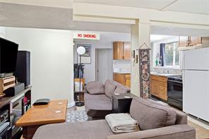 619 Pine St — listing photo 36 of 44