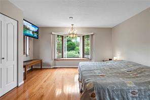5213 Fillinger Cres — listing photo 29 of 75
