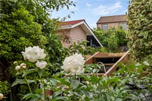 5213 Fillinger Cres — listing photo 57 of 75