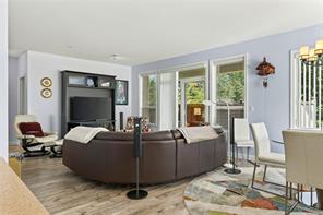110-830 Varsity Way — listing photo 23 of 47