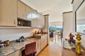 11406 Sycamore Dr — listing photo 23 of 71