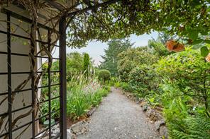 11406 Sycamore Dr — listing photo 65 of 71