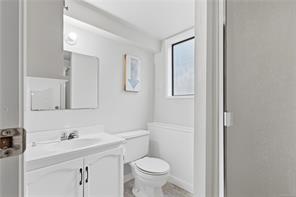 1258 Rupert Rd — listing photo 30 of 37