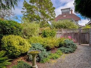 2568 Margate Ave — listing photo 21 of 29