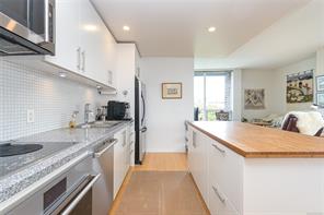 406-391 Tyee Rd — listing photo 15 of 38