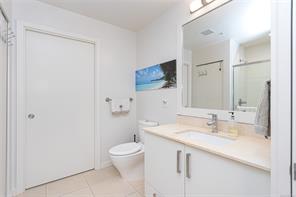 406-391 Tyee Rd — listing photo 23 of 38