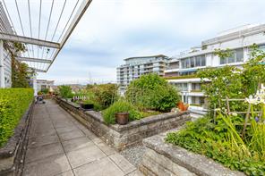 406-391 Tyee Rd — listing photo 33 of 38