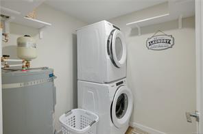 404-536 Island Hwy — listing photo 42 of 66