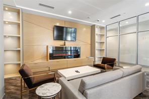 605-60 Saghalie Rd — listing photo 24 of 38