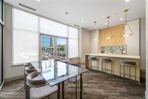 605-60 Saghalie Rd — listing photo 25 of 38