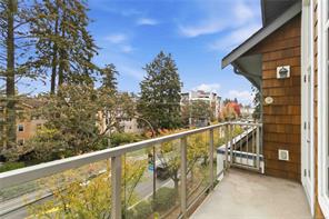 410-611 Goldstream Ave — listing photo 30 of 32