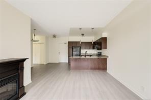 305-2220 Sooke Rd — listing photo 13 of 39