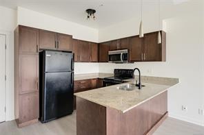 305-2220 Sooke Rd — listing photo 17 of 39
