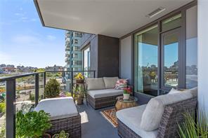 408-363 Tyee Rd — listing photo 32 of 57