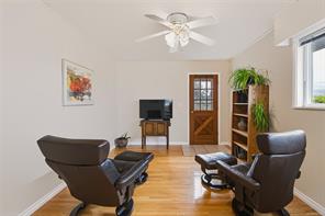 3630 Waterhouse St — listing photo 17 of 35