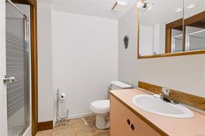 3630 Waterhouse St — listing photo 23 of 35