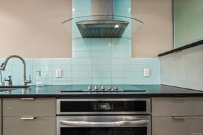 106-75 Songhees Rd — listing photo 21 of 58