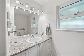 1580 Meadowood Way — listing photo 35 of 68