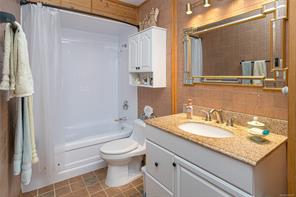 5-974 Dunford Ave — listing photo 14 of 22