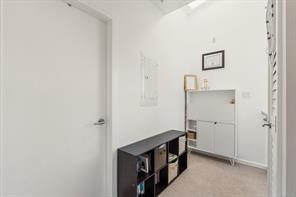 105-1720 Fairfield Rd — listing photo 21 of 33