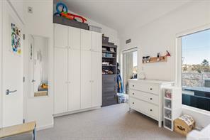 105-1720 Fairfield Rd — listing photo 24 of 33
