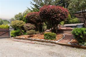 5957 Sooke Rd — listing photo 58 of 72