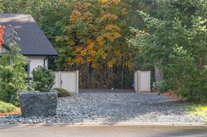 3800 Creekside Dr — listing photo 59 of 64