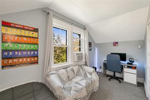 1029 Herd Rd — listing photo 14 of 67